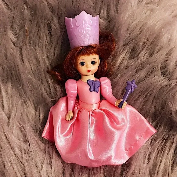 Madam Alexander Doll Glenda from The Wizard of OZ - Picture 3 of 10